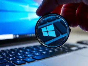 Ciemny ekran w laptopie – co zrobić, gdy się pojawi?